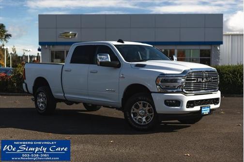 2023 RAM 2500 Laramie Crew Cab 4x4 6'4' Box