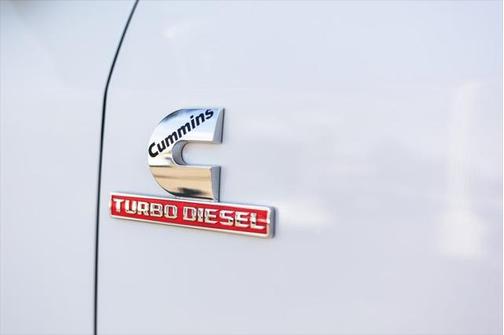 2023 RAM 2500 Laramie Crew Cab 4x4 6'4' Box