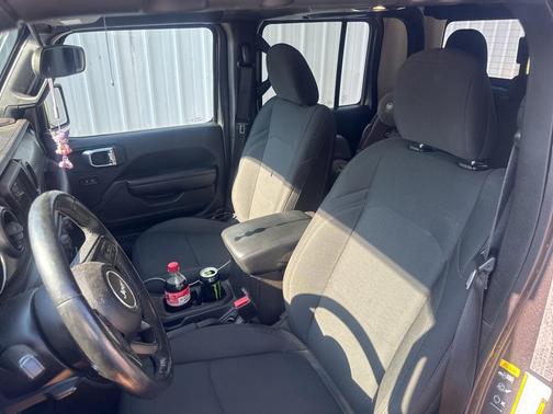 2021 Jeep Gladiator Sport S