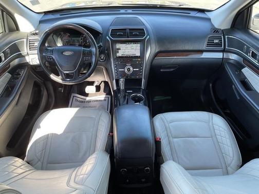 2016 Ford Explorer Platinum
