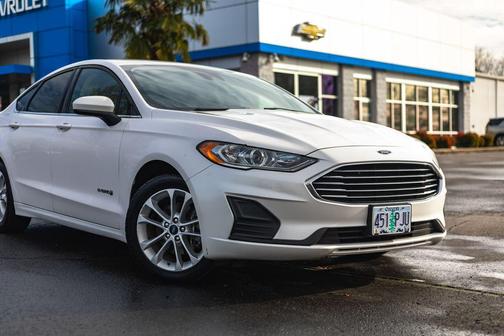 2019 Ford Fusion Hybrid SE