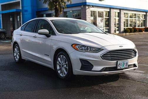 2019 Ford Fusion Hybrid SE