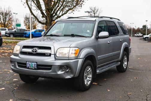 2005 Toyota Sequoia SR5