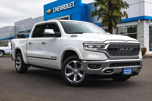 Ivory Tri-Coat Pearl 2022 RAM 1500 Limited