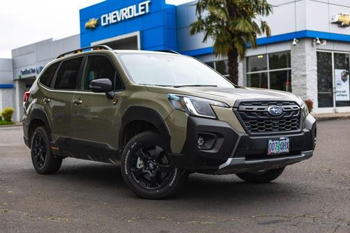 Autumn Green Metallic 2025 Subaru Forester Wilderness