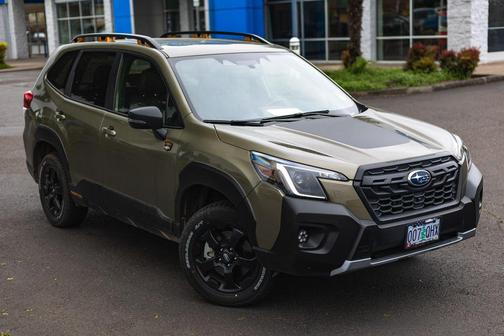 Autumn Green Metallic 2025 Subaru Forester Wilderness