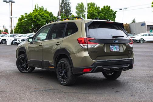 Autumn Green Metallic 2025 Subaru Forester Wilderness