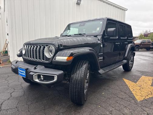2024 Jeep Wrangler 4-Door Sahara 4x4