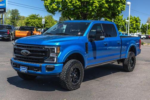 Velocity Blue Metallic 2020 Ford F-350 Lariat