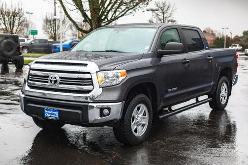 2017 Toyota Tundra SR5