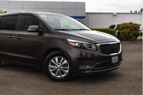 2017 Kia Sedona LX