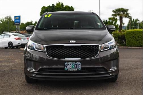 2017 Kia Sedona LX