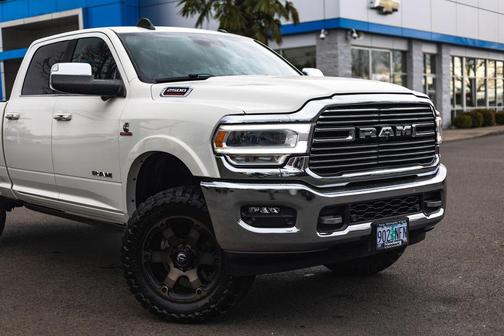 2021 RAM 2500 Laramie Crew Cab 4x4 6'4' Box