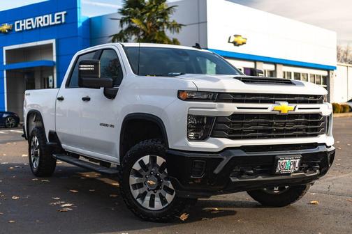 2024 Chevrolet Silverado 2500 Custom
