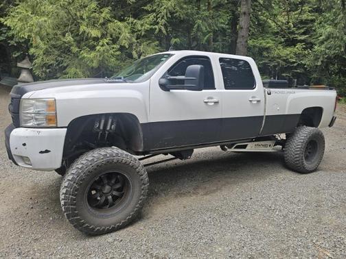 2007 Chevrolet Silverado 3500 LTZ Crew Cab