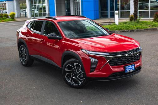 Apex Red 2026 Chevrolet Trax FWD 2RS
