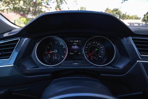 2018 Volkswagen Tiguan 2.0T SEL