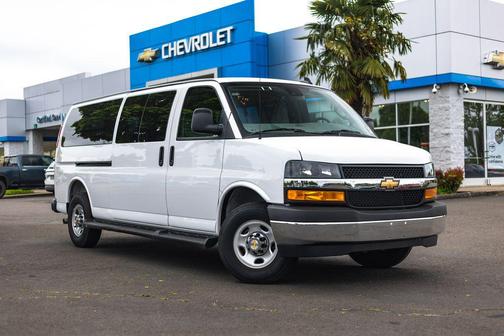 Summit White 2025 Chevrolet Express 3500 RWD 3500 Extended Wheelbase LT