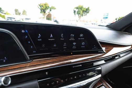 2023 Cadillac Escalade ESV Premium Luxury