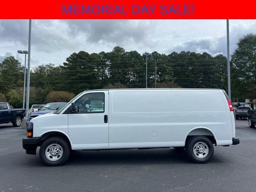 Summit White 2025 Chevrolet Express 2500 Work Van