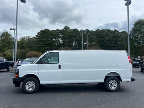 2025 Chevrolet Express 2500 RWD 2500 Extended Wheelbase WT