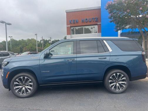2025 Chevrolet Tahoe 4WD High Country