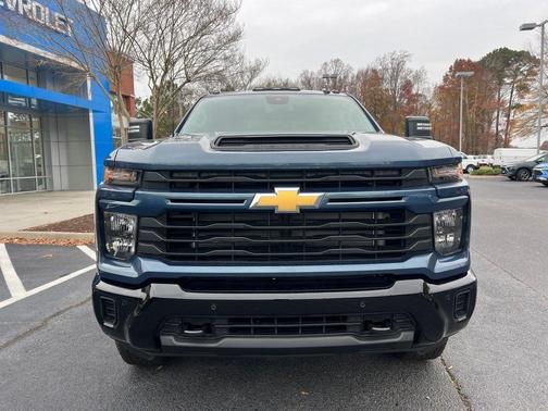 2026 Chevrolet Silverado 2500 Custom