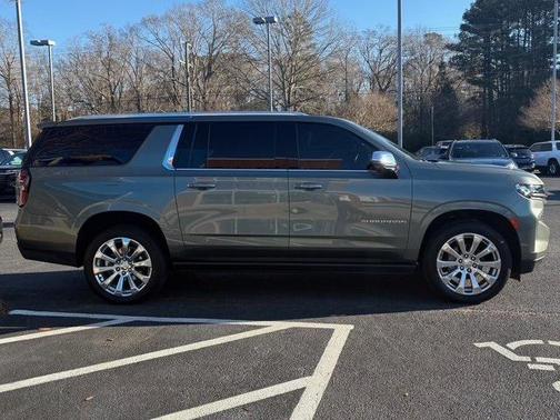 2024 Chevrolet Suburban Premier