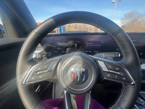 2025 Buick Enclave Preferred FWD