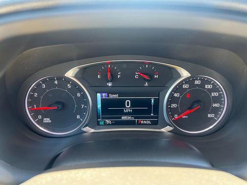 Red Quartz Tintcoat 2019 GMC Acadia SLE-2