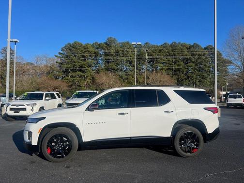 2022 Chevrolet Traverse Premier