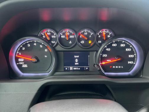 2022 Chevrolet Silverado 1500 Custom Trail Boss