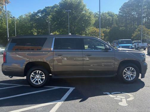 Brownstone Metallic 2016 Chevrolet Suburban LS