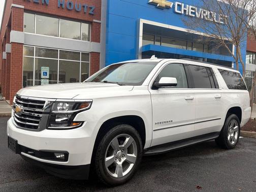 2017 Chevrolet Suburban LT
