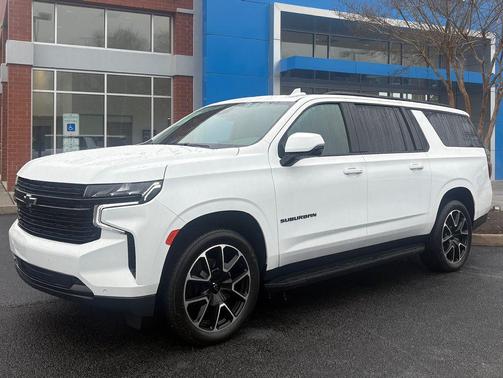 2024 Chevrolet Suburban RST