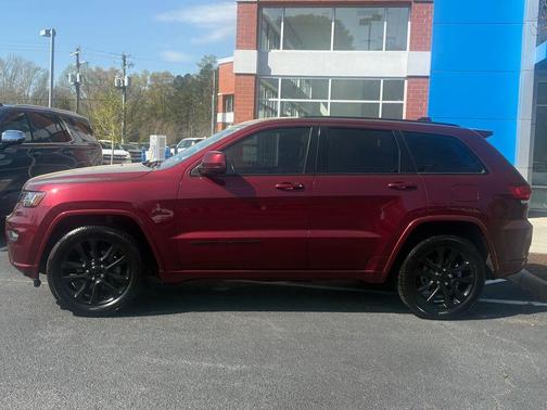 2018 Jeep Grand Cherokee Altitude