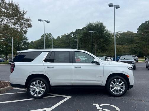 2024 Chevrolet Tahoe 4WD High Country