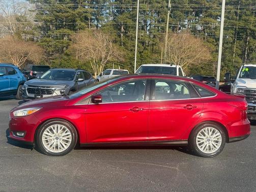 2017 Ford Focus Titanium