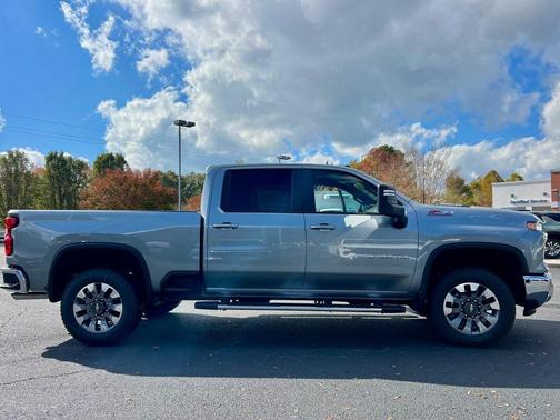 2026 Chevrolet Silverado 2500 LT