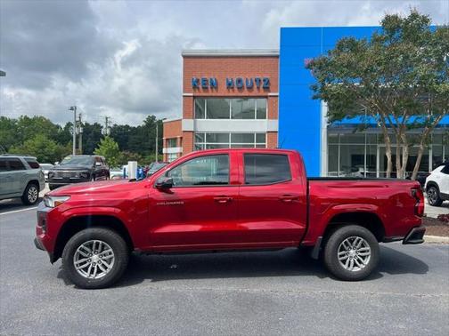 2025 Chevrolet Colorado LT