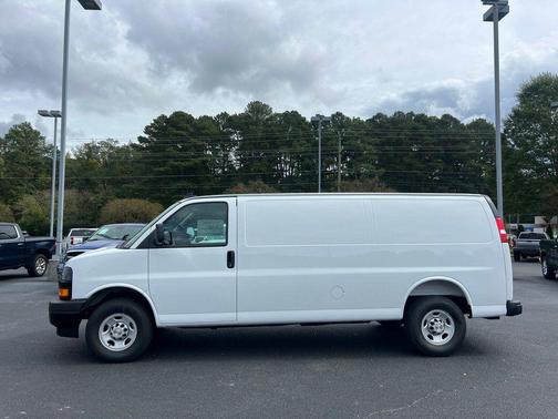 2025 Chevrolet Express 2500 RWD 2500 Extended Wheelbase WT