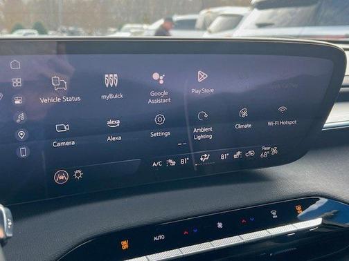 2025 Buick Enclave Preferred FWD