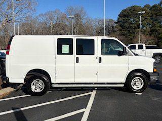 2024 Chevrolet Express 2500 RWD 2500 Regular Wheelbase WT