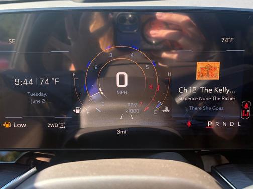 Sterling Gray Metallic 2026 Chevrolet Suburban Z71, 4WD