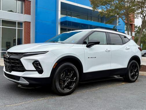 Summit White 2024 Chevrolet Blazer 2LT