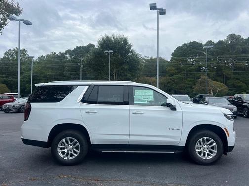 2025 Chevrolet Tahoe LS