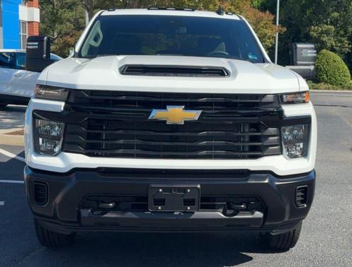 Summit White 2026 Chevrolet Silverado 2500 WT