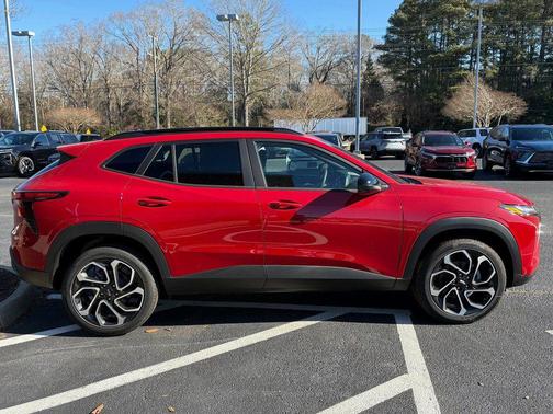 2026 Chevrolet Trax FWD 2RS