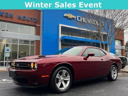 2021 Dodge Challenger SXT