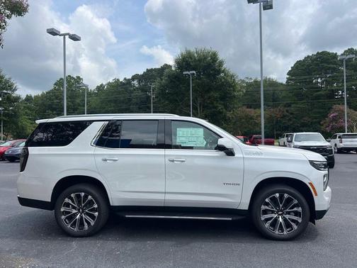 2025 Chevrolet Tahoe 4WD High Country